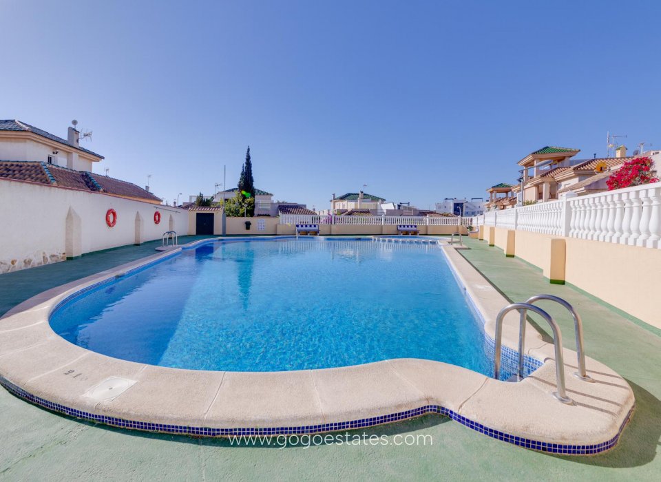 Te koop - Bungalow - Torrevieja - Los Altos