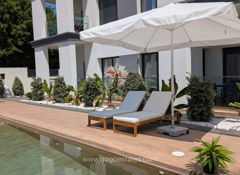 Te koop - Commercieel - Hotel - Alicante - Alicante Centro