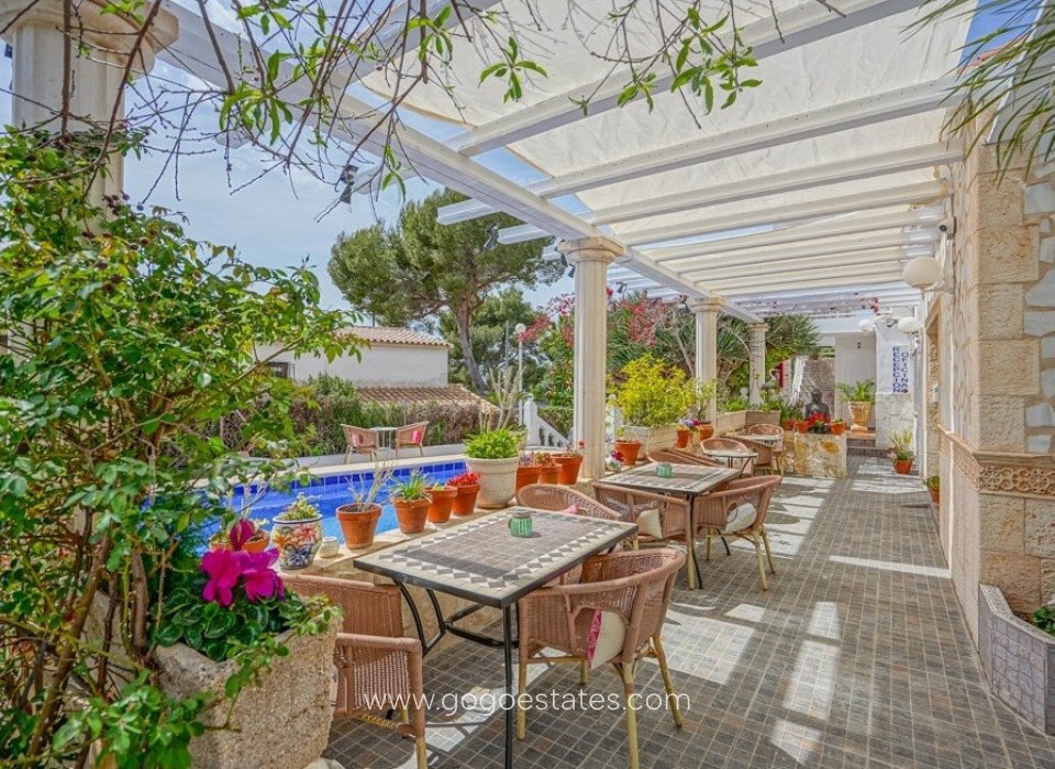 Te koop - Commercieel - Hotel - Calpe - Calpe Centro