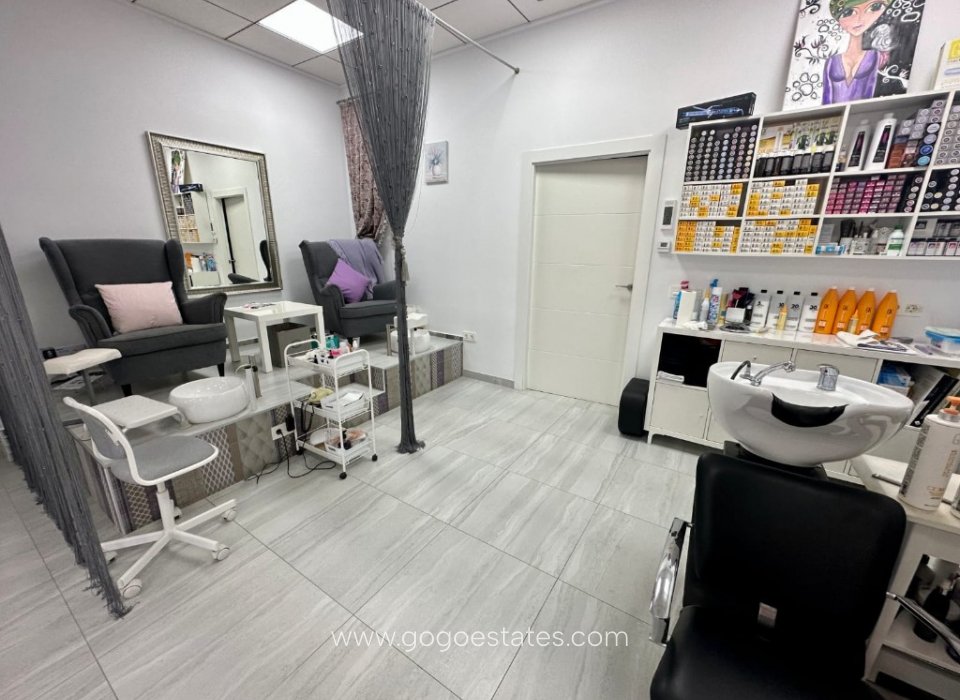 Te koop - Commercieel - Overig - Orihuela - La Zenia