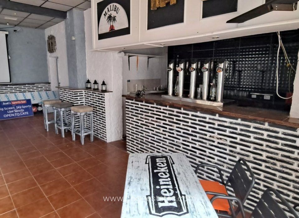 Te koop - Commercieel - Overig - Orihuela - Los Dolses