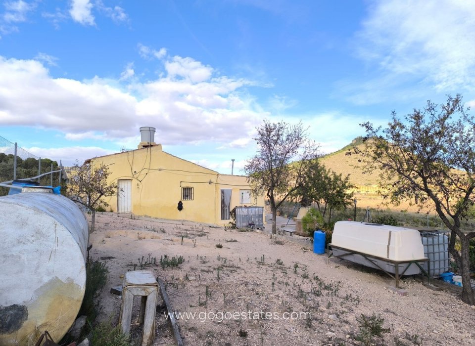 Te koop - Finca rústica - Yecla