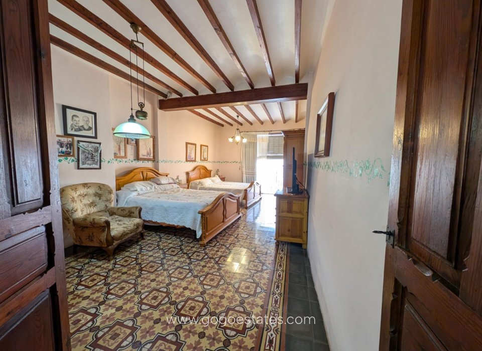 Te koop - Huis - Bungalow - La Nucía - La Nucia Centro