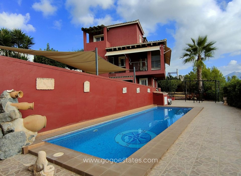 Te koop - Huis - Bungalow - La Nucía - La Nucia Centro