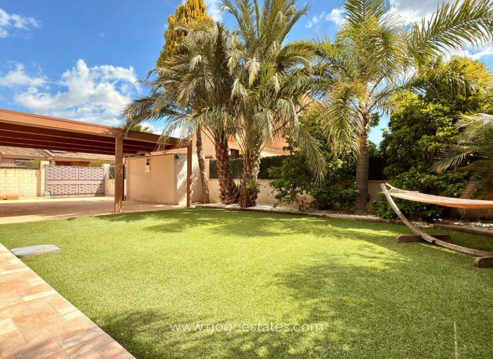 Te koop - Huis - Bungalow - Mutxamel - Mutxamel Centro