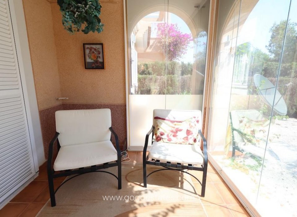 Te koop - Huis - Bungalow - Orihuela - Punta Prima