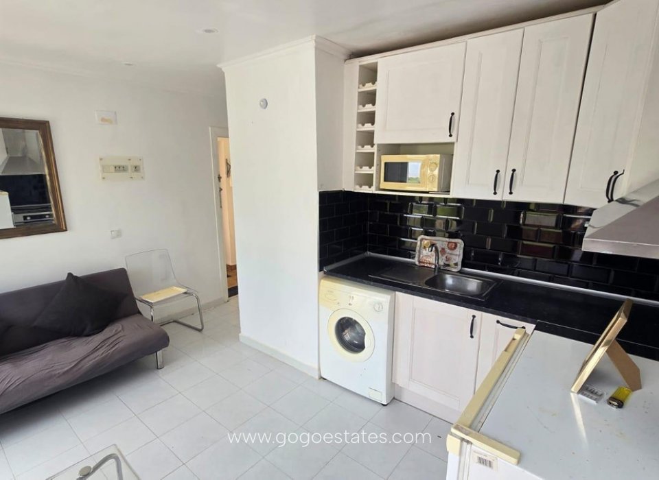 Te koop - Huis - Bungalow - Orihuela - Villamartin