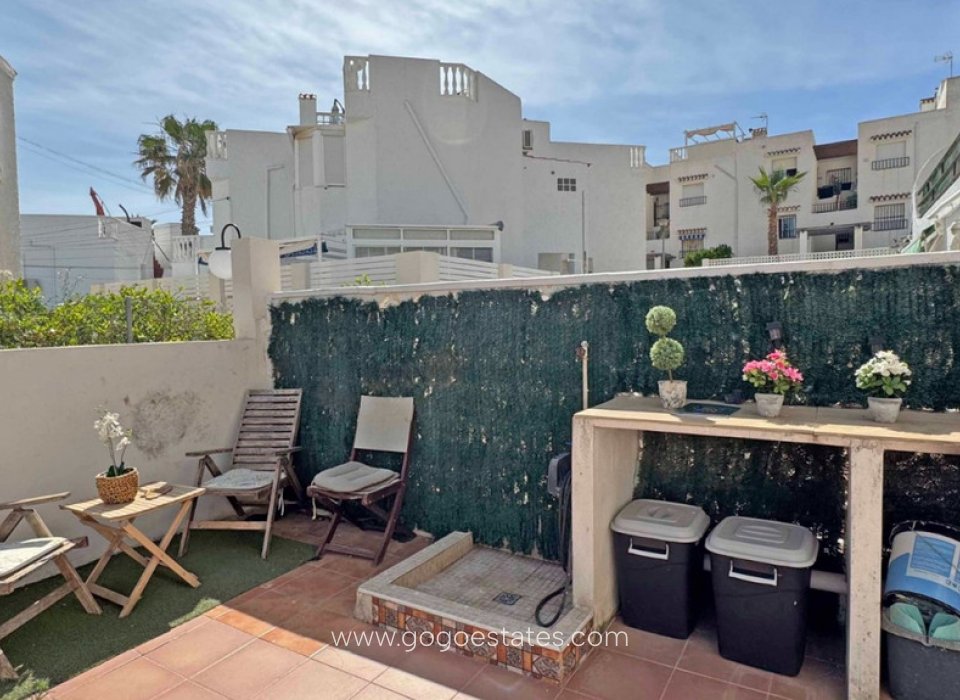 Te koop - Huis - Bungalow - Torrevieja - Torrevieja Centro