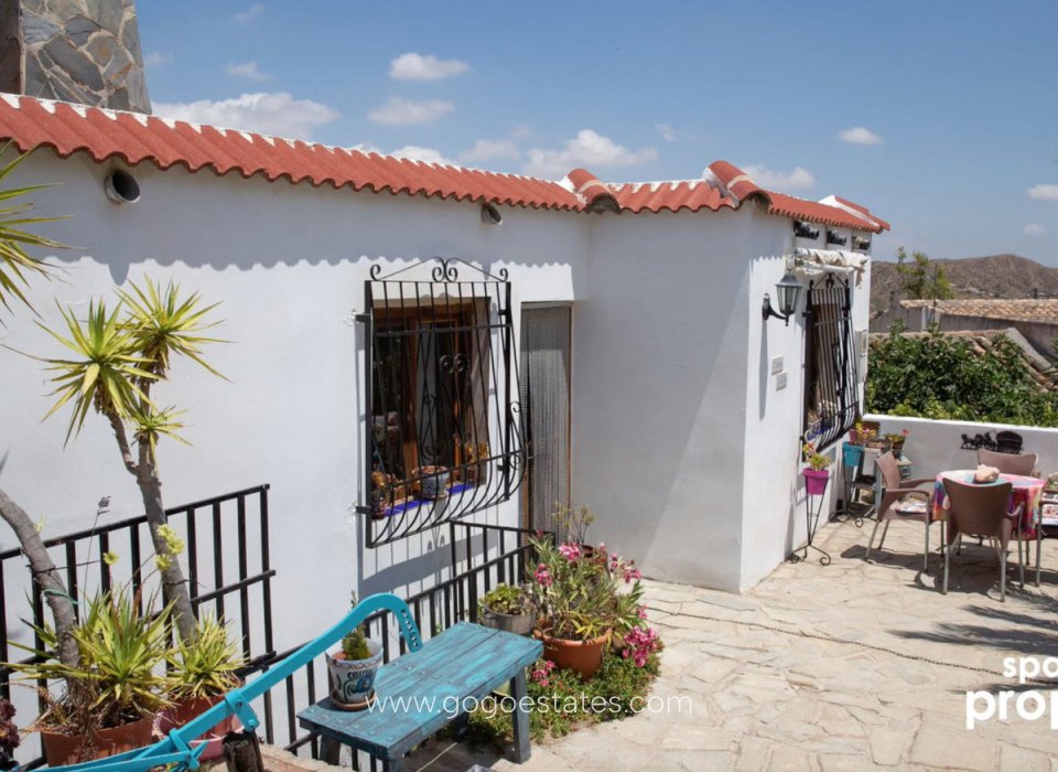 Te koop - Huis - Finca - Cortijo - Onáyar