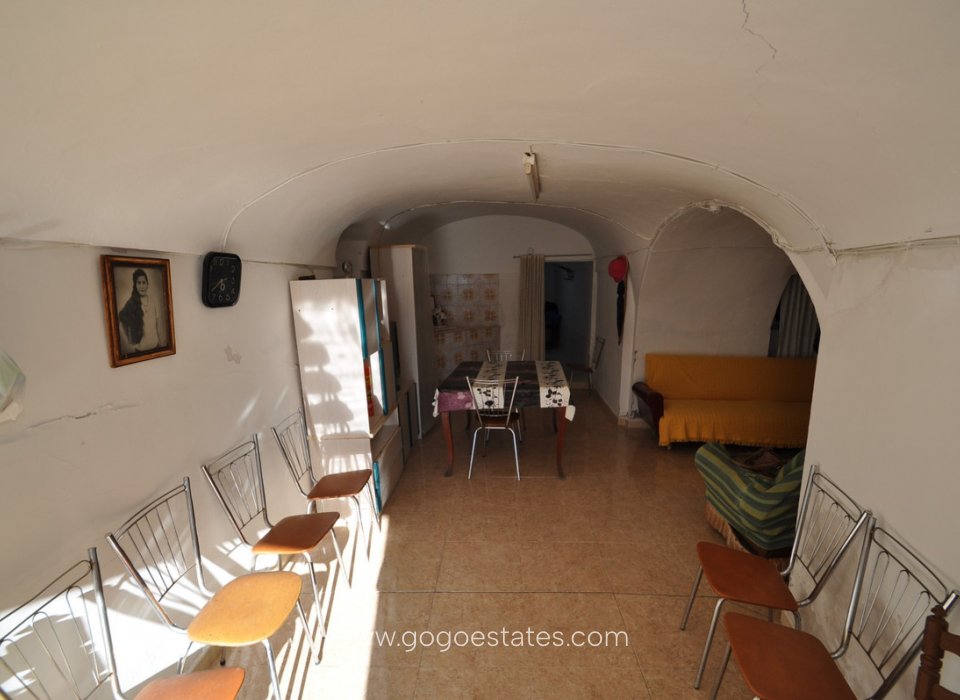 Te koop - Huis - Grotwoning - Jumilla - La Zarza