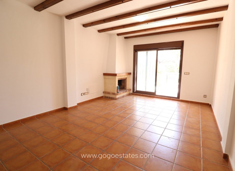 Te koop - Huis - Halfvrijstaande woning - Algorfa - Algorfa Centro