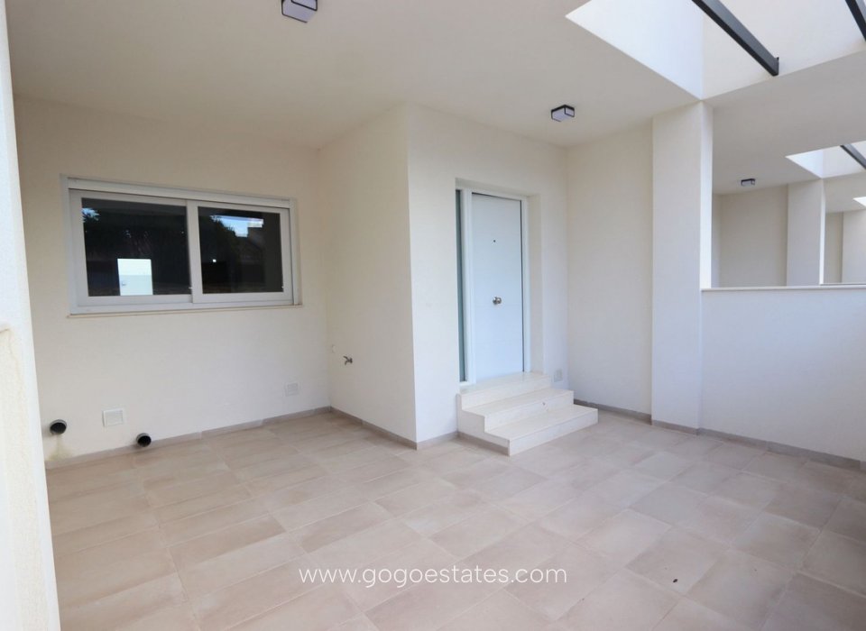 Te koop - Huis - Halfvrijstaande woning - Pilar De La Horadada - Pilar de la Horadada Centro