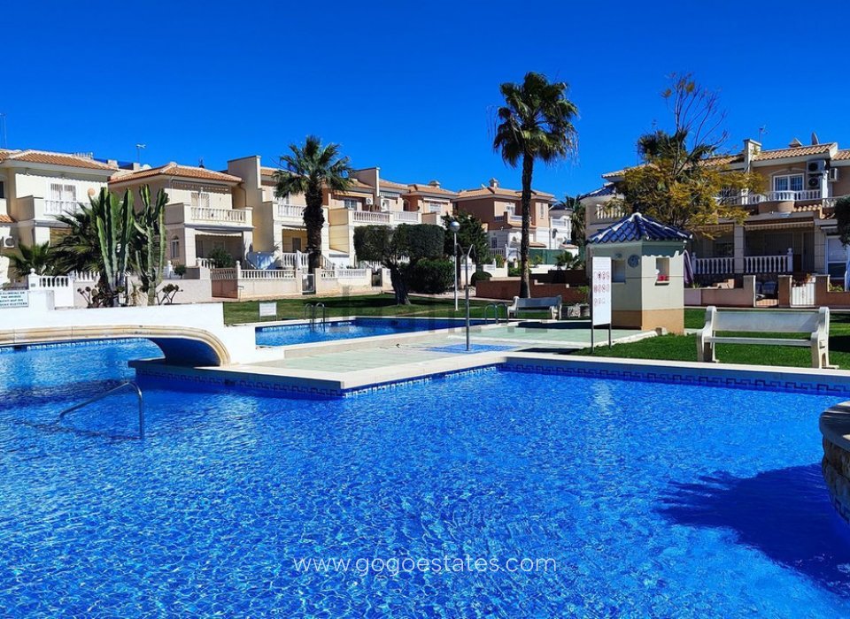 Te koop - Huis - Halfvrijstaande woning - Rojales - Ciudad Quesada