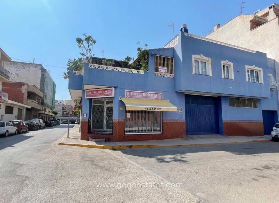 Te koop - Huis - Halfvrijstaande woning - San Fulgencio - San Fulgencio Centro