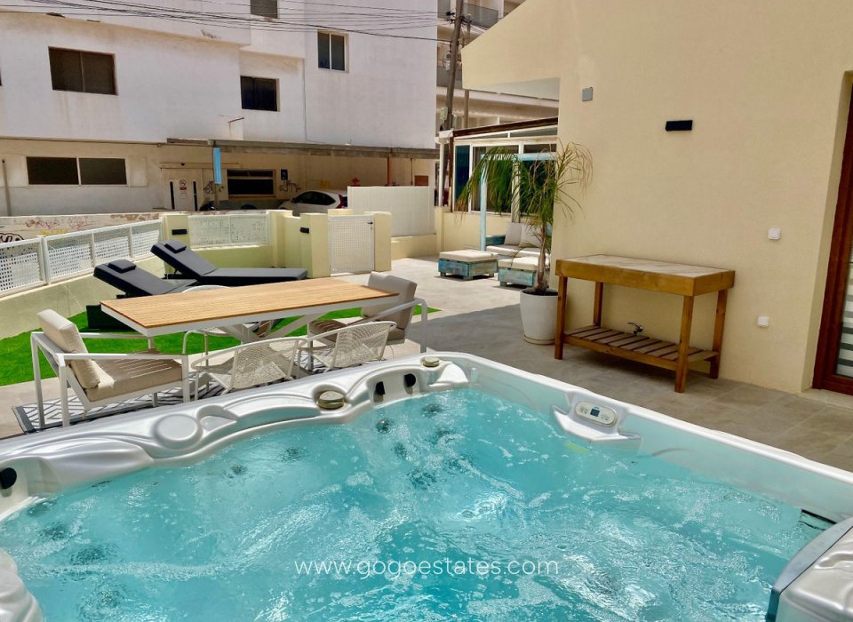 Te koop - Huis - Halfvrijstaande woning - San Javier - Santiago de la Ribera