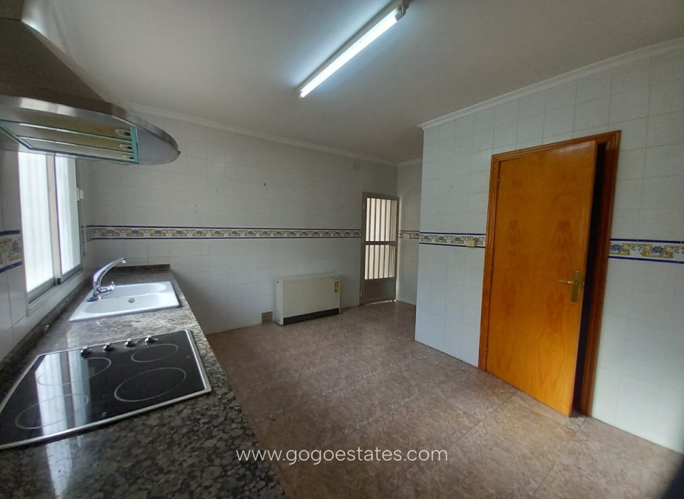 Te koop - Huis - Stadswoning - Algorfa - Algueña