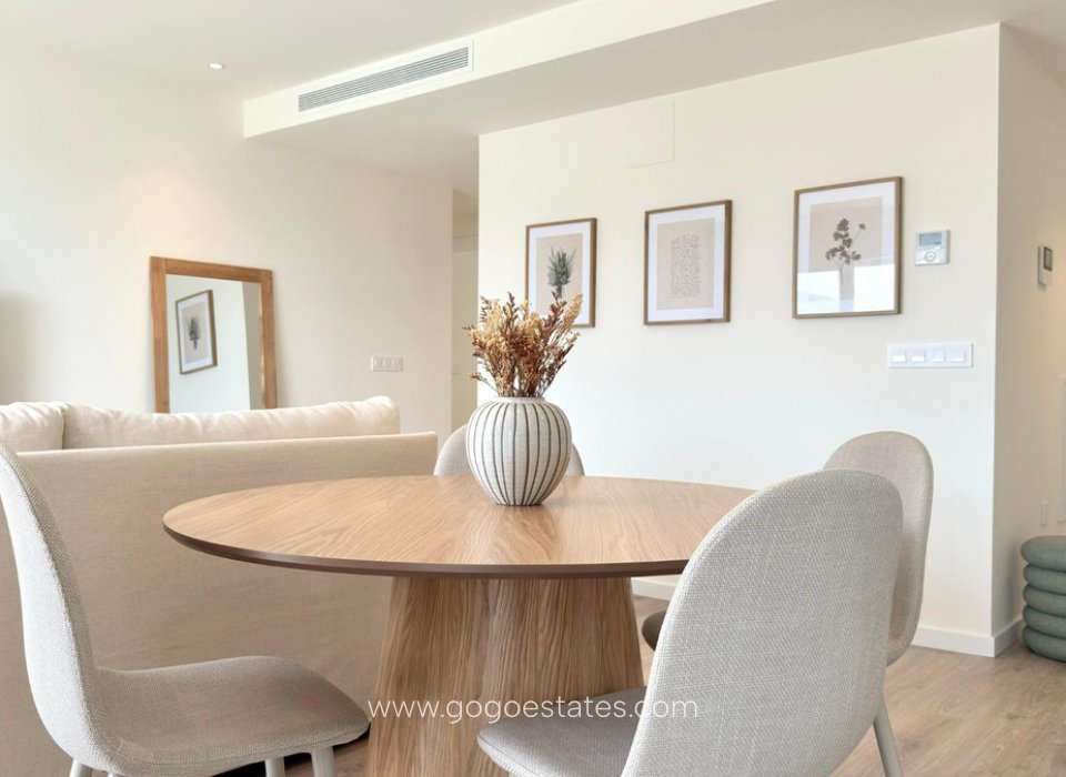 Te koop - Huis - Stadswoning - Finestrat