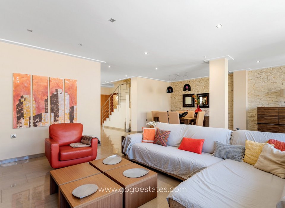 Te koop - Huis - Stadswoning - Guardamar del Segura - Guardamar del Segura Centro