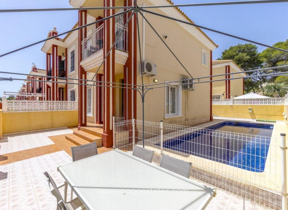 Te koop - Huis - Stadswoning - Orihuela - Campoamor