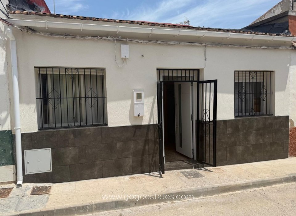 Te koop - Huis - Stadswoning - Orihuela - Torremendo