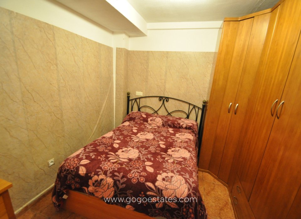 Te koop - Huis - Stadswoning - Pinoso - Pinoso Centro