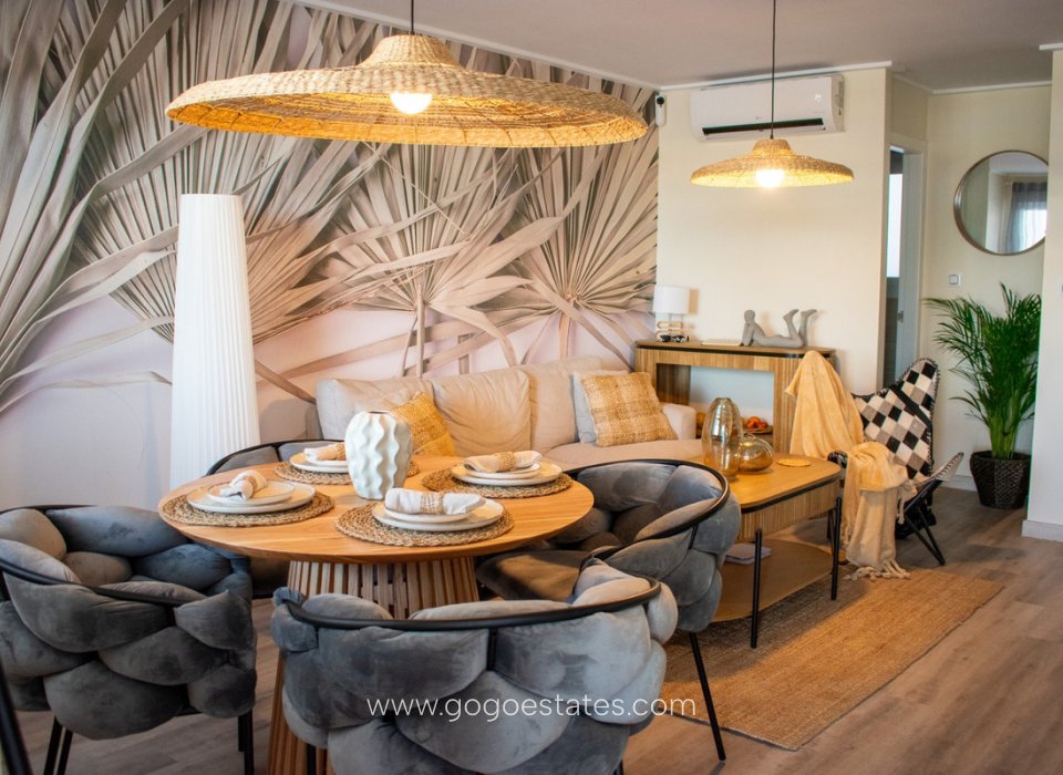 Te koop - Huis - Stadswoning - Torrevieja - Torrevieja Centro