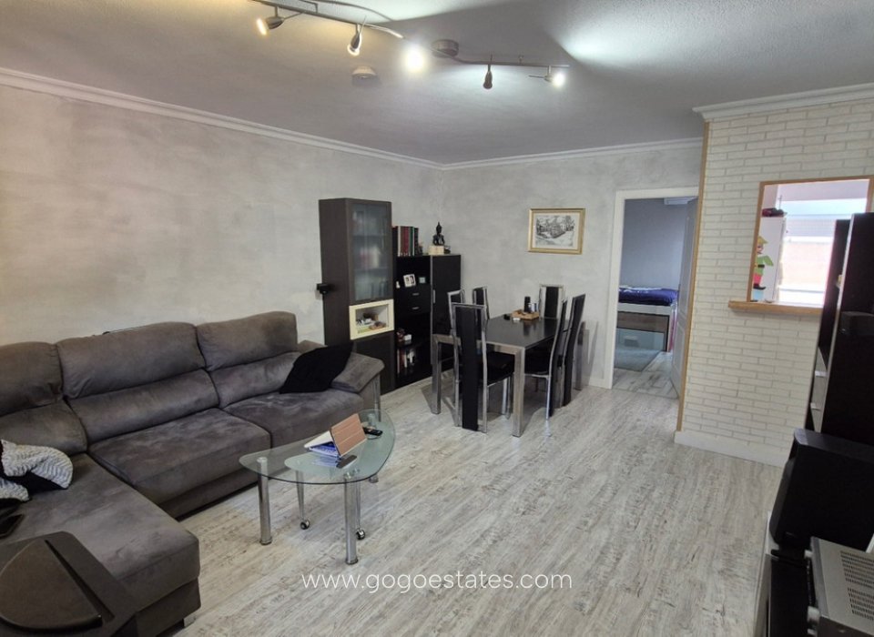 Te koop - Huis - Stadswoning - Torrevieja - Torrevieja Centro