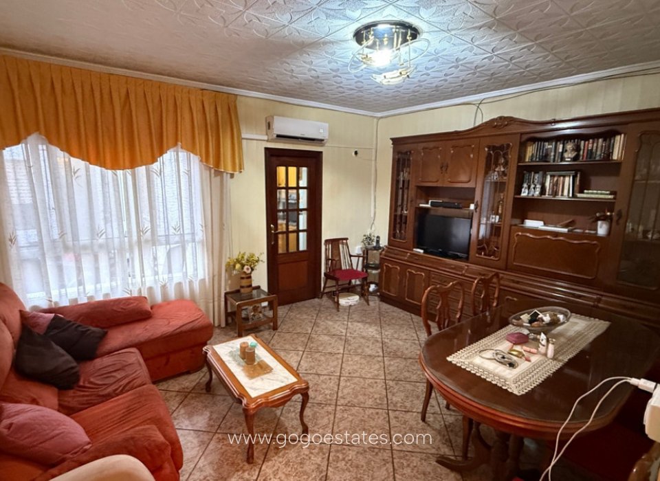 Te koop - Huis - Stadswoning - Torrevieja - Torrevieja Centro