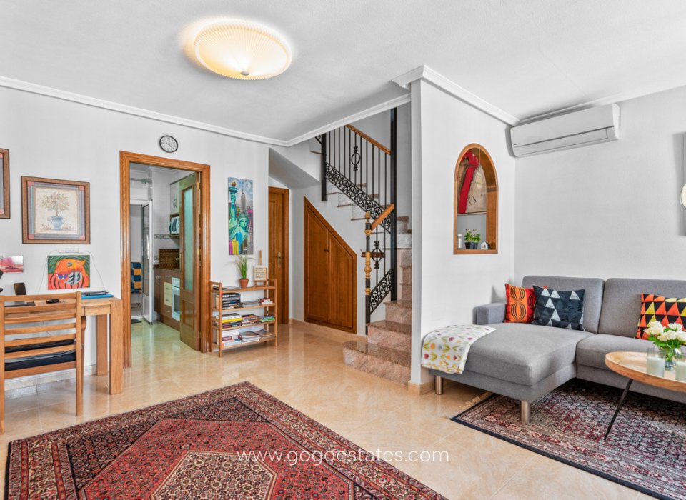 Te koop - Huis - Stadswoning - Torrevieja - Torrevieja Centro