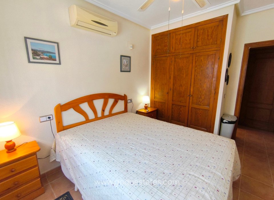 Te koop - Huis - Vrijstaande Villa - Algorfa - Algorfa Centro