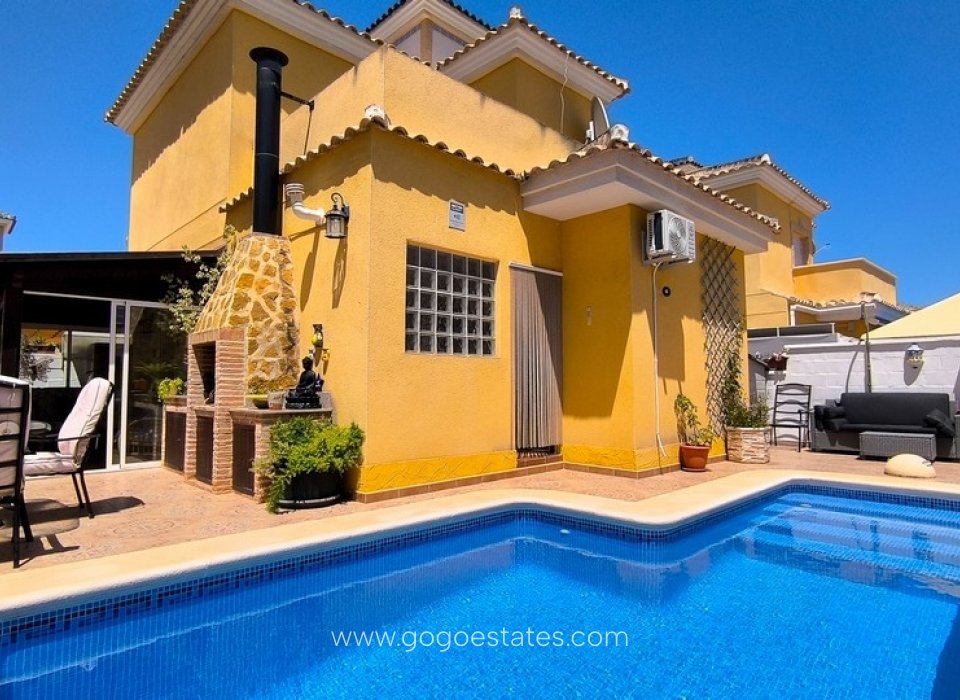 Te koop - Huis - Vrijstaande Villa - Algorfa - Algorfa Centro