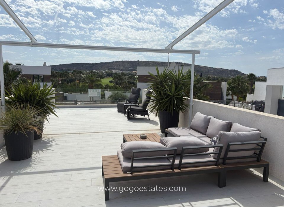 Te koop - Huis - Vrijstaande Villa - Algorfa - La finca golf