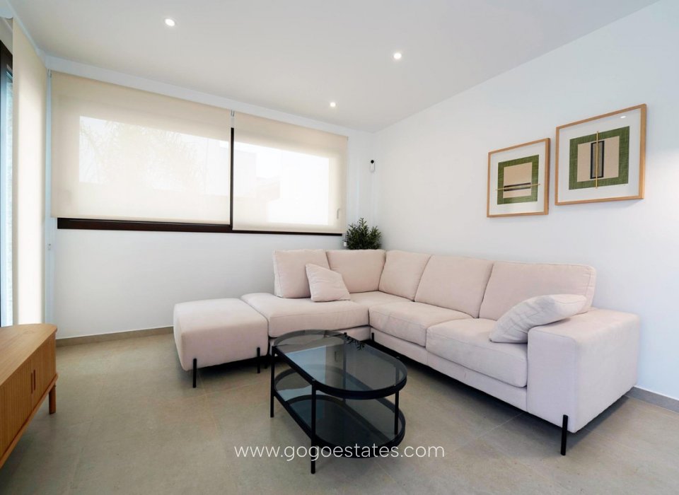 Te koop - Huis - Vrijstaande Villa - Almoradi - Almoradi Centro