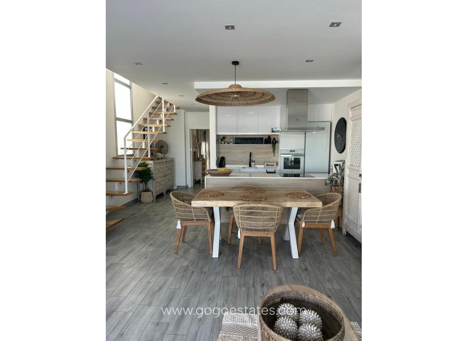 Te koop - Huis - Vrijstaande Villa - Benijofar - Daya Vieja Centro