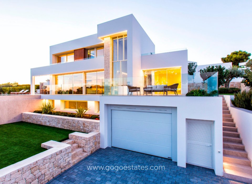 Te koop - Huis - Vrijstaande Villa - Benissa - Benissa Centro