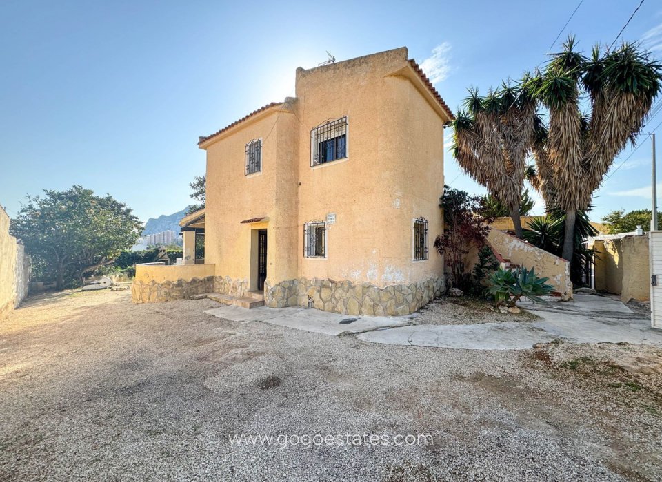 Te koop - Huis - Vrijstaande Villa - Calpe - Calpe Centro