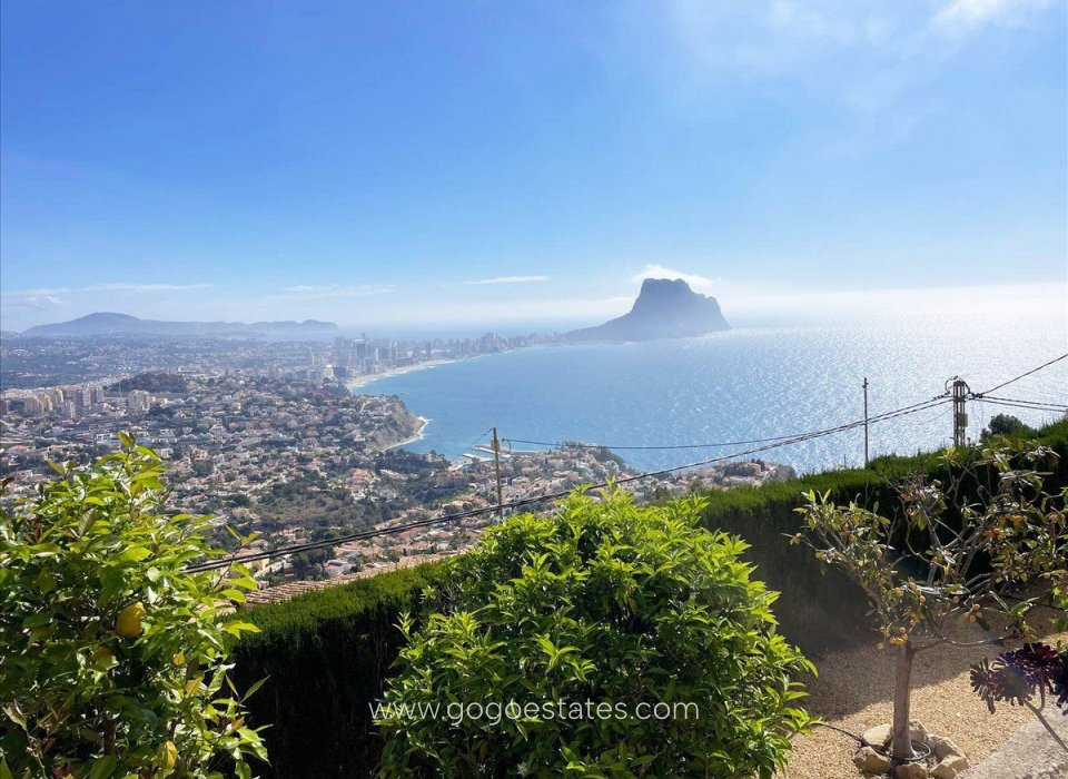Te koop - Huis - Vrijstaande Villa - Calpe - Calpe Centro