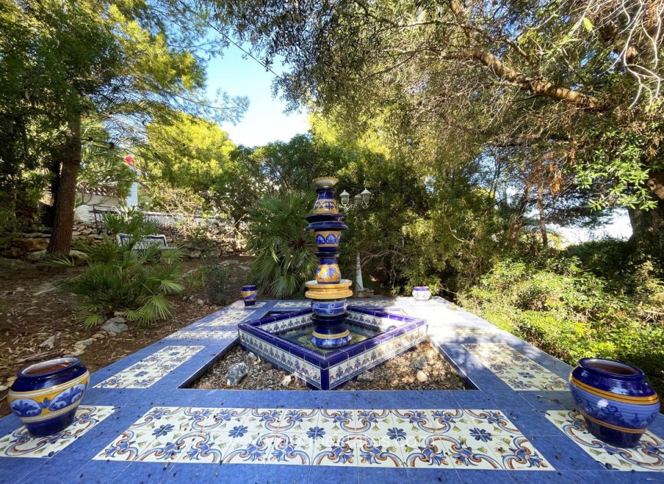 Te koop - Huis - Vrijstaande Villa - Calpe - Calpe Centro