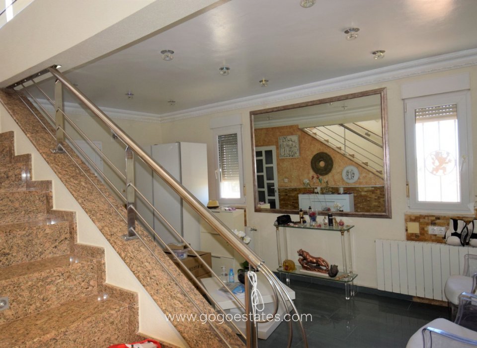 Te koop - Huis - Vrijstaande Villa - Guardamar del Segura - Guardamar del Segura Centro