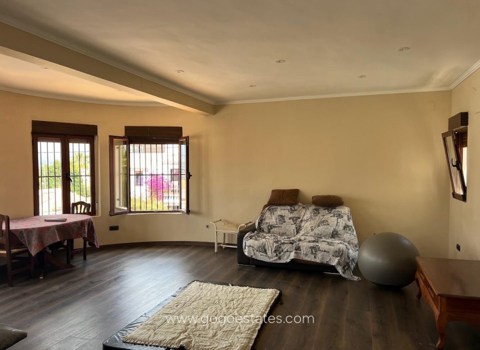 Te koop - Huis - Vrijstaande Villa - l'Alfas del Pi - Albir