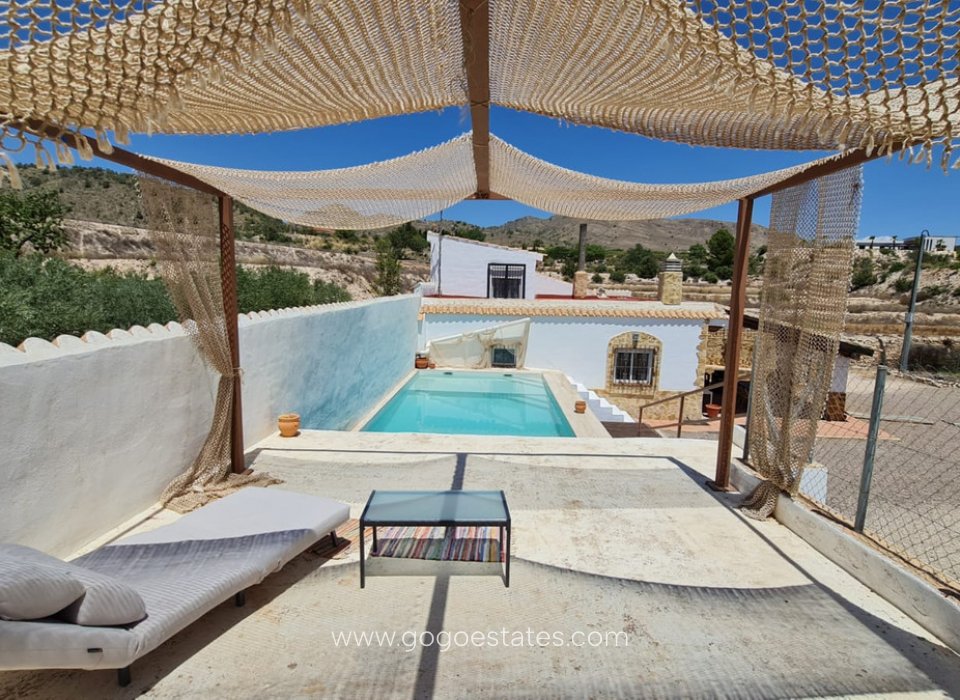 Te koop - Huis - Vrijstaande Villa - La Romana - La Romana Centro