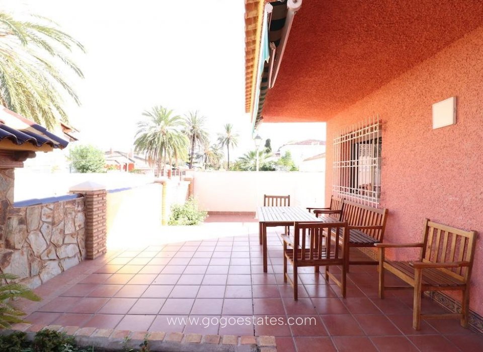 Te koop - Huis - Vrijstaande Villa - Orihuela - Cabo Roig