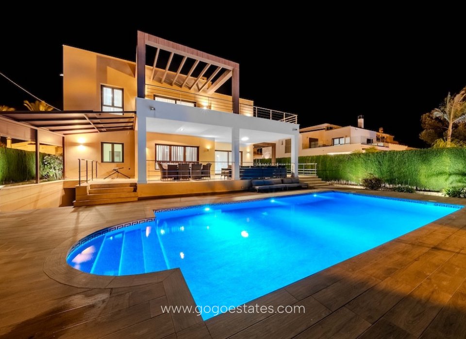 Te koop - Huis - Vrijstaande Villa - Orihuela - Cabo Roig