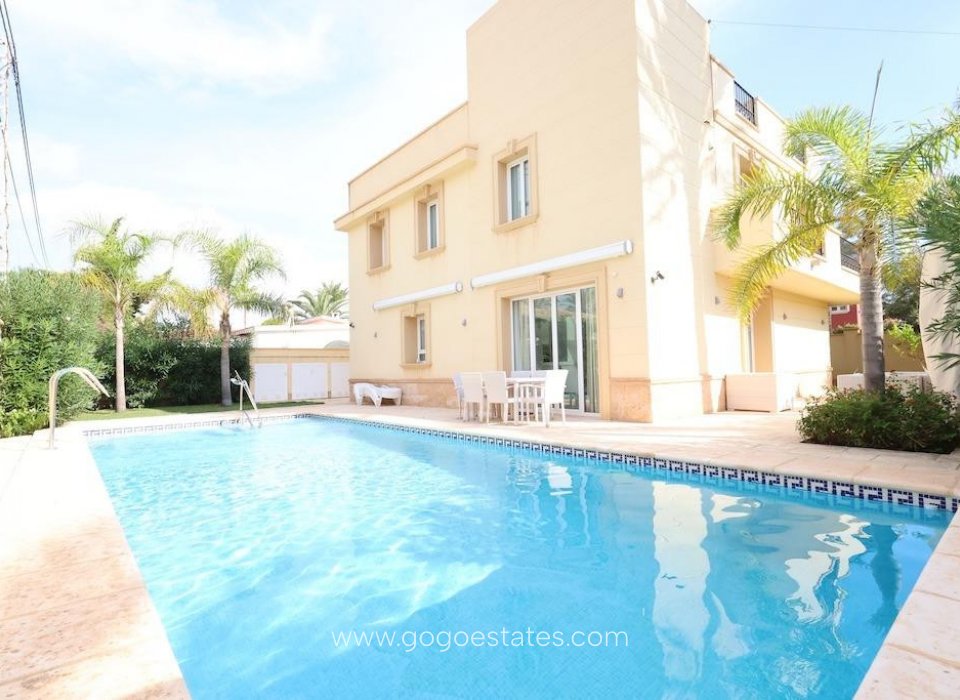 Te koop - Huis - Vrijstaande Villa - Orihuela - Cabo Roig