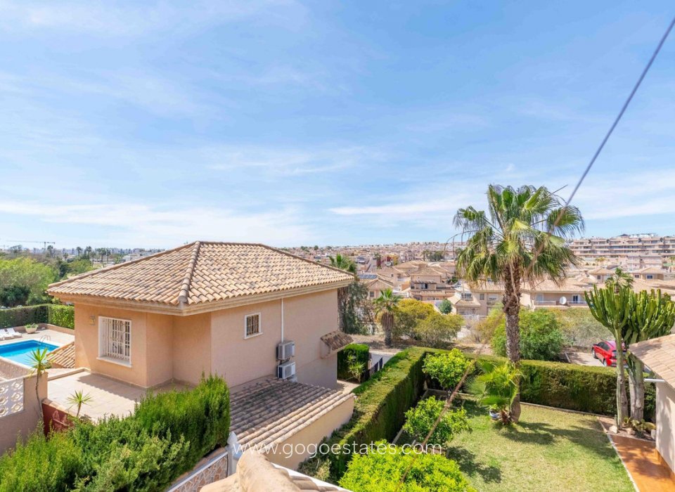 Te koop - Huis - Vrijstaande Villa - Orihuela - Punta Prima