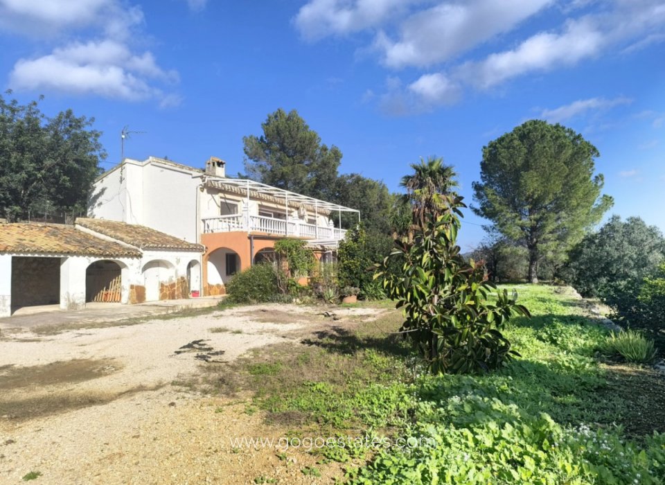 Te koop - Huis - Vrijstaande Villa - Parcent