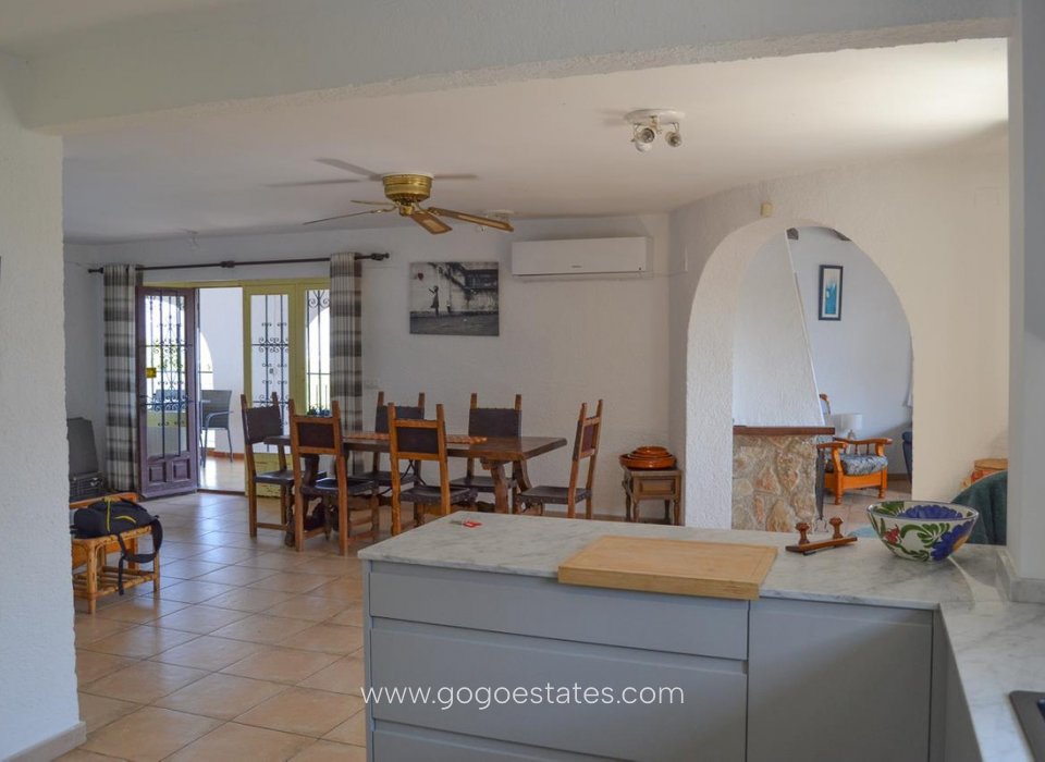 Te koop - Huis - Vrijstaande Villa - Pedreguer - Pedreguer Centro