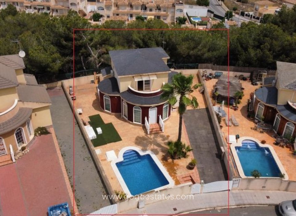 Te koop - Huis - Vrijstaande Villa - Pilar De La Horadada - Pilar de la Horadada Centro