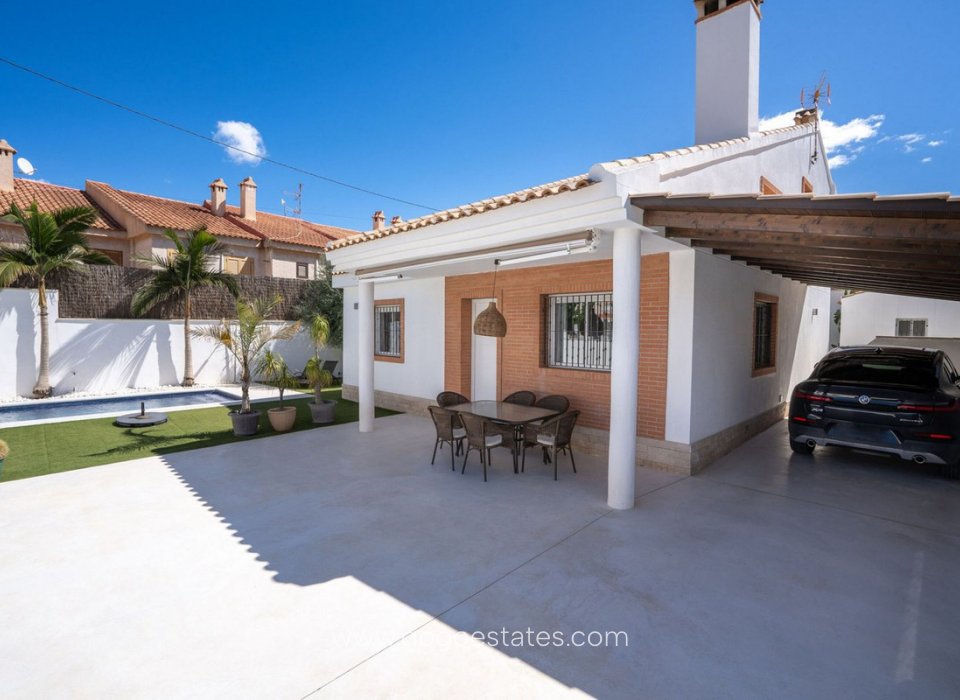 Te koop - Huis - Vrijstaande Villa - Pilar De La Horadada - Torre de la Horadada