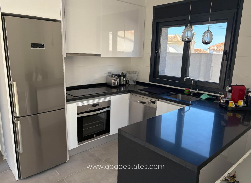 Te koop - Huis - Vrijstaande Villa - Rojales - Ciudad Quesada